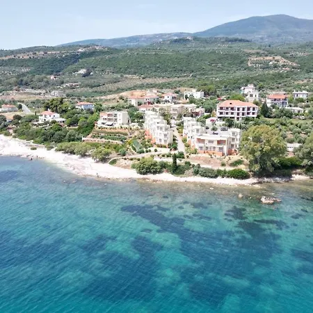 Holiday home Messinian Seaview Mezonette #private Beach#unoblu Petalidi