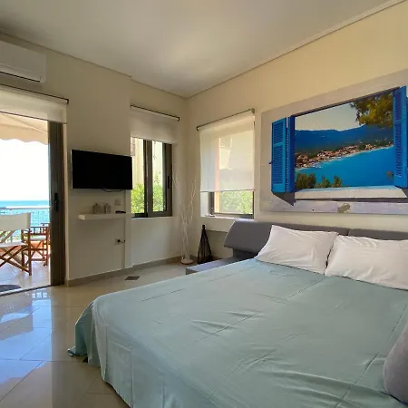 Messinian Seaview Mezonette #private Beach#unoblu