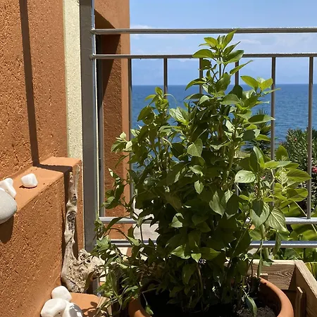 Messinian Seaview Mezonette #private Beach#unoblu