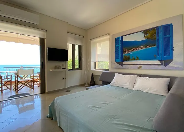 Messinian Seaview Mezonette #private Beach#unoblu