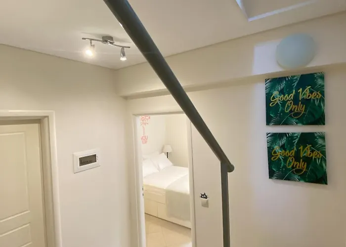 펜션 Messinian Seaview Mezonette #private Beach#unoblu *