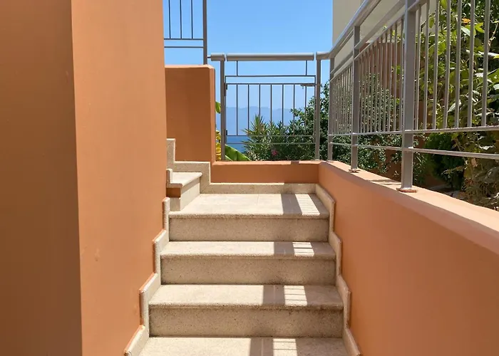 Messinian Seaview Mezonette #private Beach#unoblu 펜션 Petalídhion